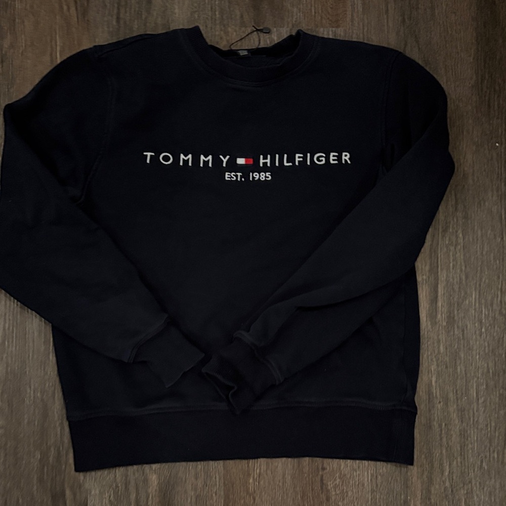 Tommy Hilfiger Men's Black Crewneck Sweater